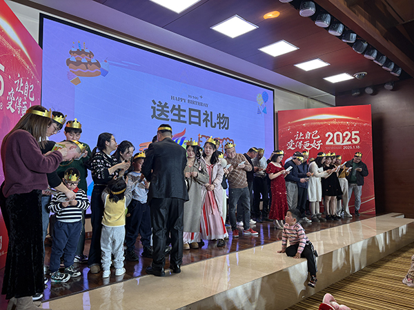 歐能機(jī)械2024年度年會(huì)盛況，2025讓自己變得更好